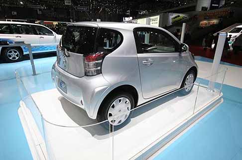 Toyota - Prototipo della vettura elettrica Toyota